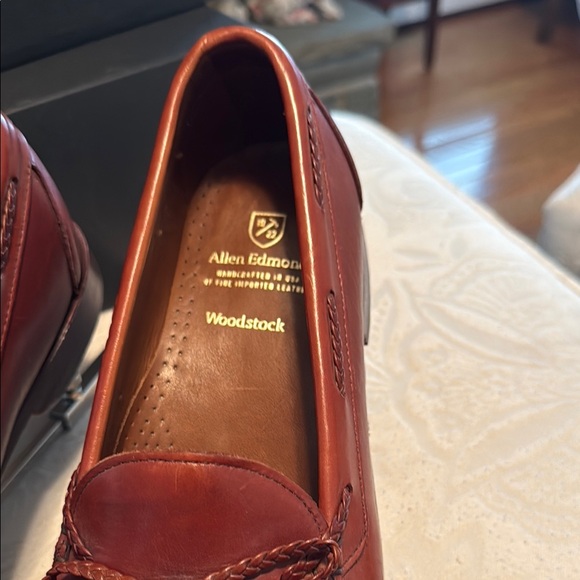 Allen Edmonds Woodstock Men's Brown Loafers - Picture 2 of 6